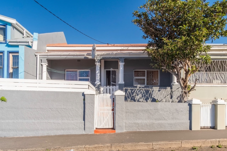 3 Bedroom Property for Sale in Woodstock Western Cape